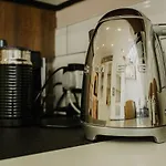 Будинок відпочинку The Trelawney Hideaway *