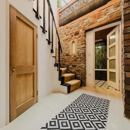 The Trelawney Hideaway *