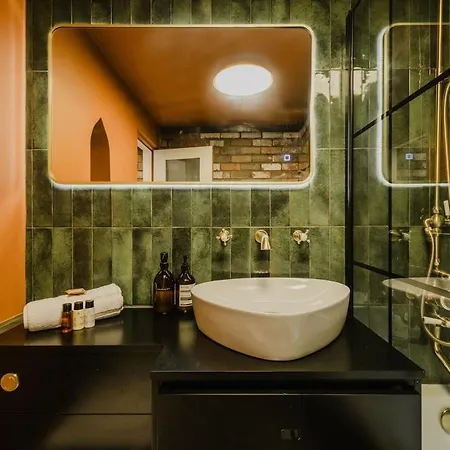 The Trelawney Hideaway