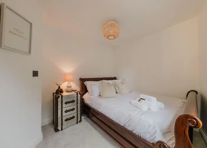 The Trelawney Hideaway Bristol